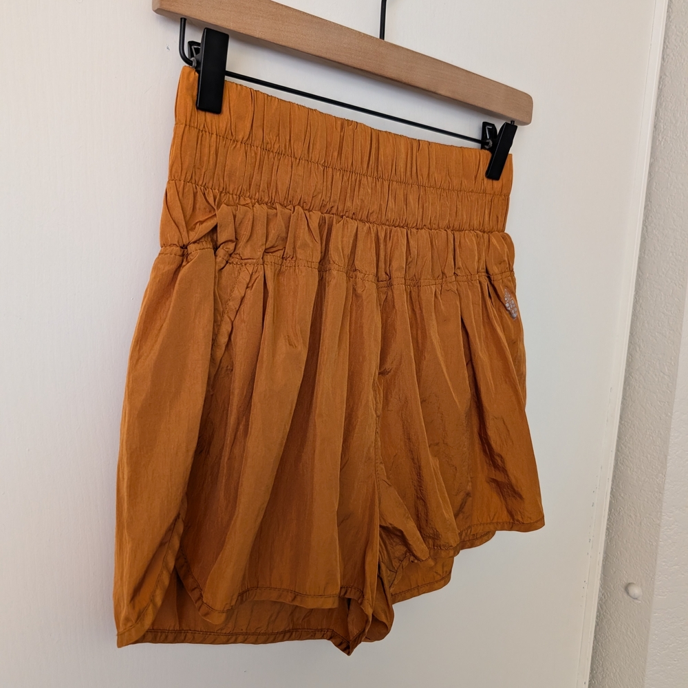 FP Movement Womens Medium The Way Home Shorts Orange Activewear Workout Sporty - Picture 2 of 7